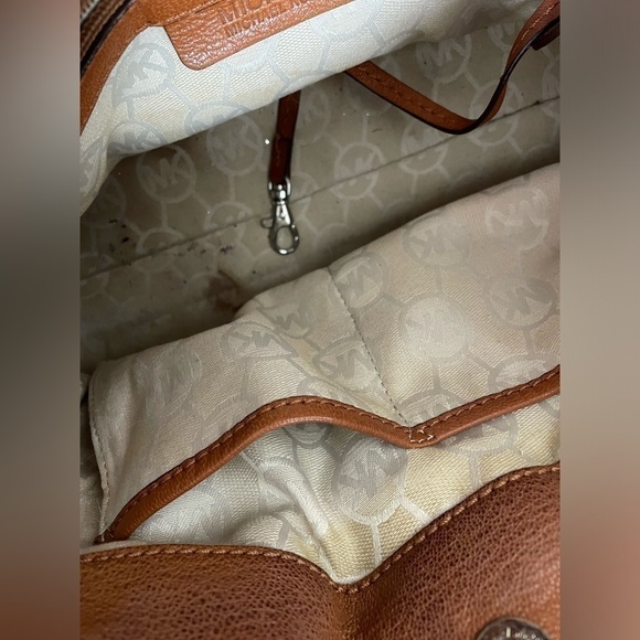 Michael Kors Hamilton Acorn Brown Saffiano Leather Shoulder Handbag Lock & Key - Picture 10 of 10